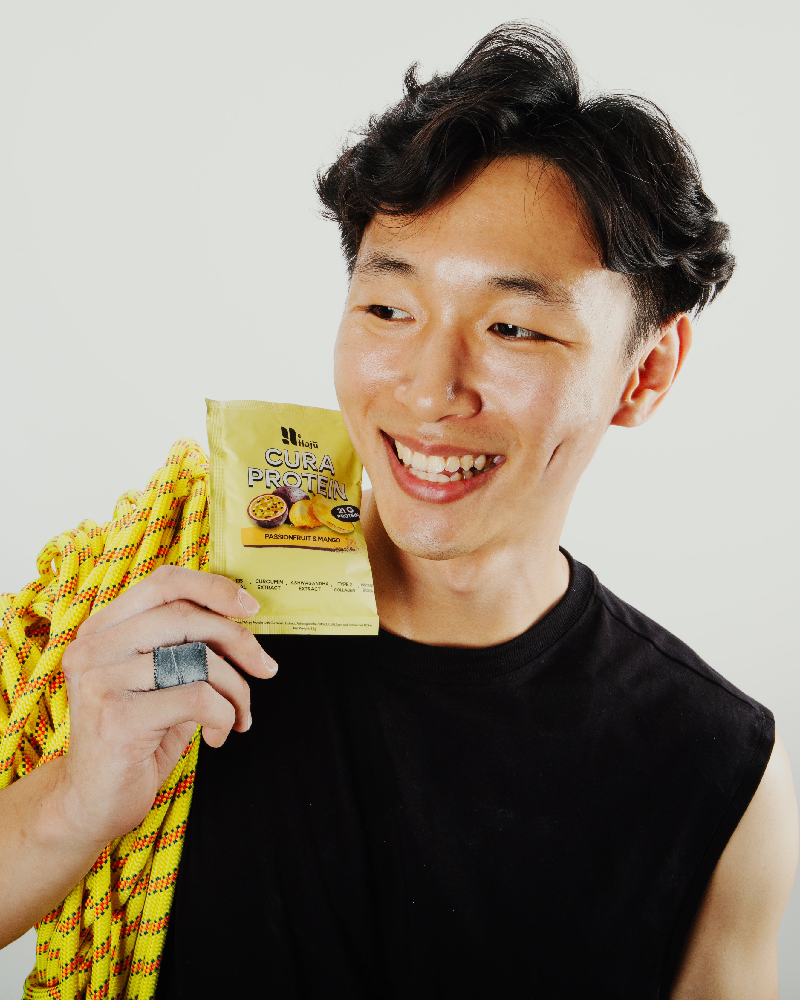 Hojū Cura Protein in Sachet - Passionfruit and Mango (1x35g)